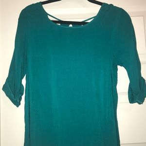 Teal top